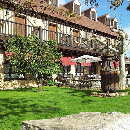 Apartamentos El Mirador Del Soto Sotoserrano ภายนอก รูปภาพ